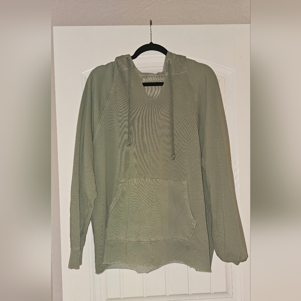 Aerie Lightweight Hoodie Size L